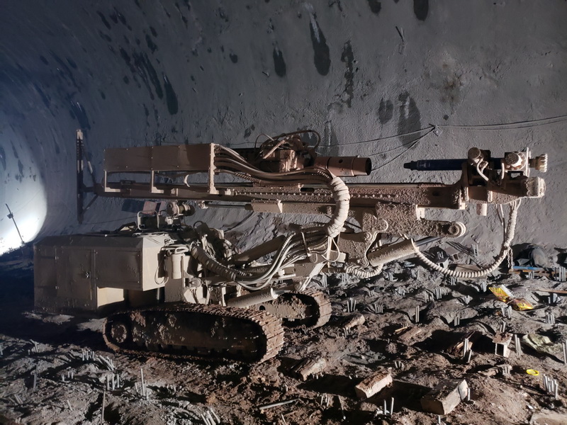 320���ط����������ê��